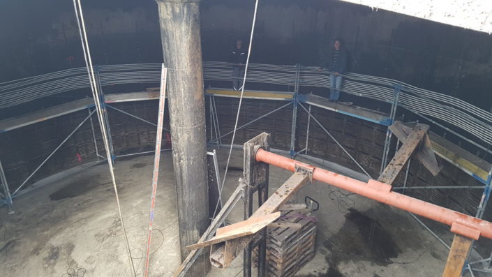 Innenansicht Fermenter neue Heizschlangen